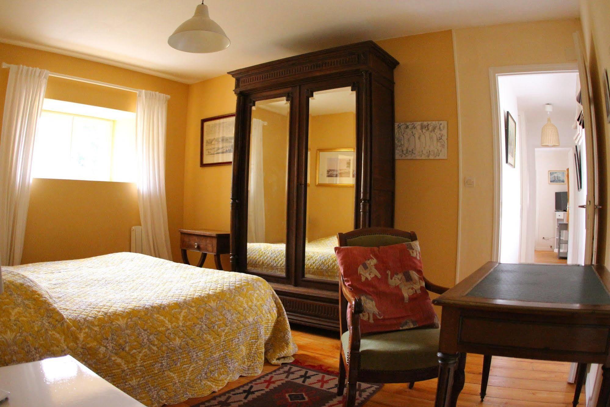 Chateau De Flottemanville Екстериор снимка